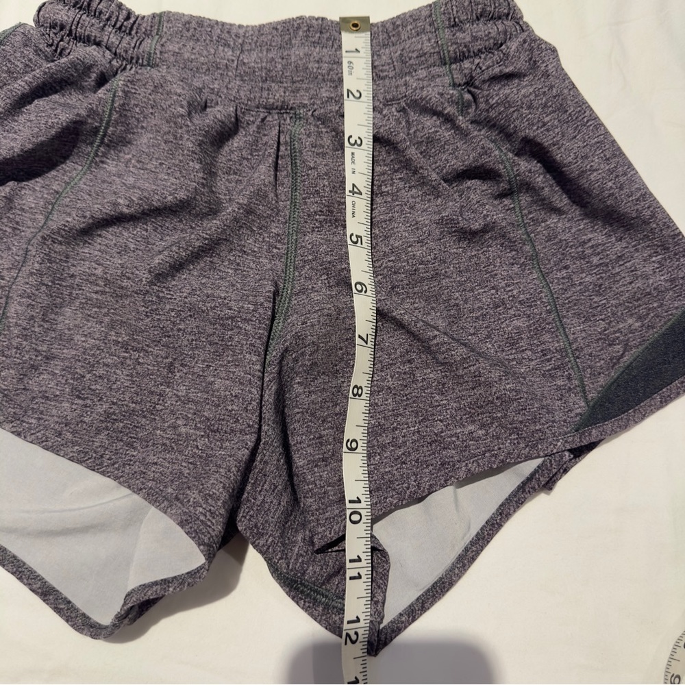 Lululemon Hotty Hot Gray Lined Shorts II 2.5” Size 4 Heather Lux Multi Black NWO - Picture 12 of 15